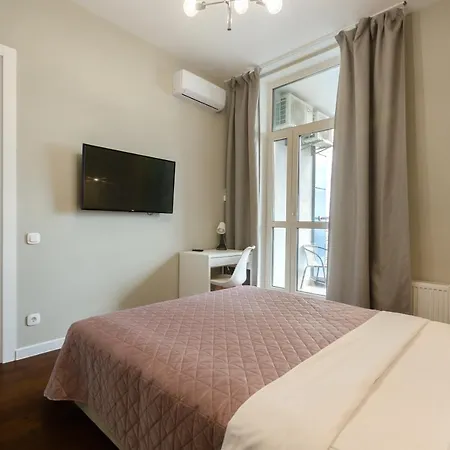 Apartment Petrovdom 408-467-471-277-377 In Park Cozy *