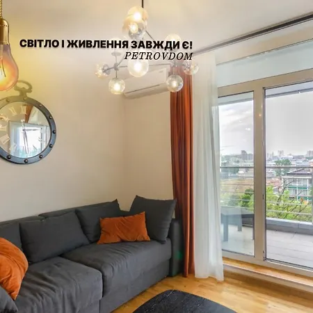 Apartment Petrovdom 408-467-471-277-377 In Park Cozy Kiew