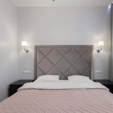 Apartment Petrovdom 408-467-471-277-377 In Park Cozy
