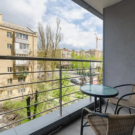 Petrovdom 408-467-471-277-377 In Park Cozy Apartment *